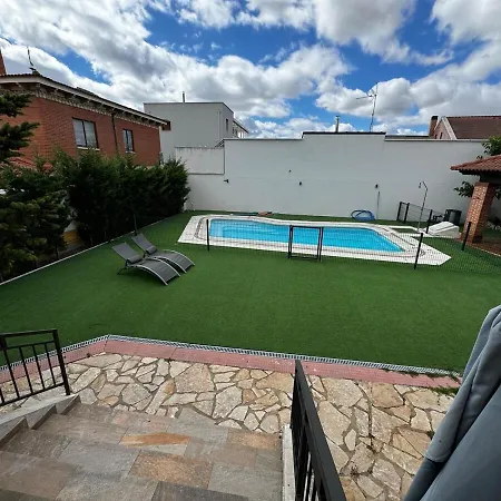 Casa Palomares